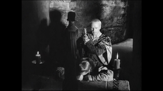 ハムレット ローレンス・オリヴィエ ポスター Amazon.co.jp