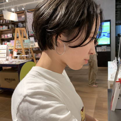 ショートの顔まわり オシャレな束感作るには どうしたらいいの