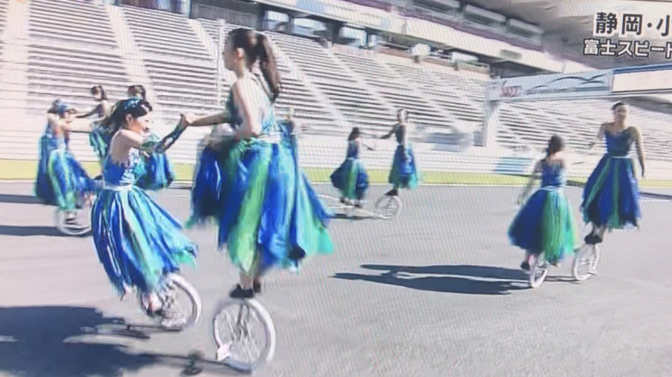 めざましテレビで生放送 年に世界に見せたい一輪車演技 名古屋の一輪車演技クラブ Uc名古屋 公式サイト