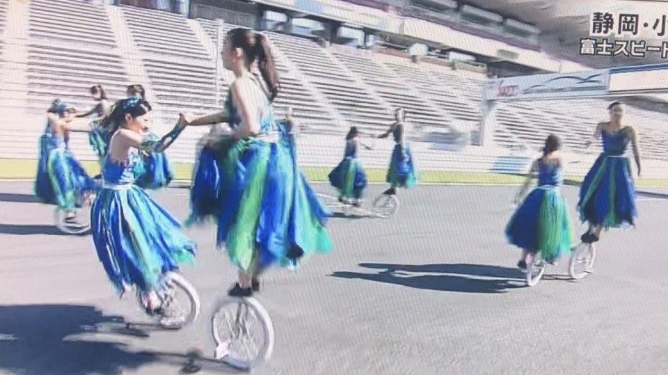 めざましテレビで生放送 年に世界に見せたい一輪車演技 名古屋の一輪車演技クラブ Uc名古屋 公式サイト めざましテレビで生放送 年に世界に見せたい一輪車演技 名古屋の一輪車演技クラブ Uc名古屋 公式サイト