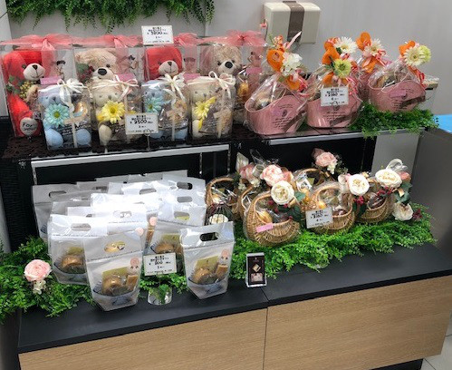 多摩センター店新規オープン Patisserie Sucrepere 多摩センター店新規オープン Patisserie Sucrepere