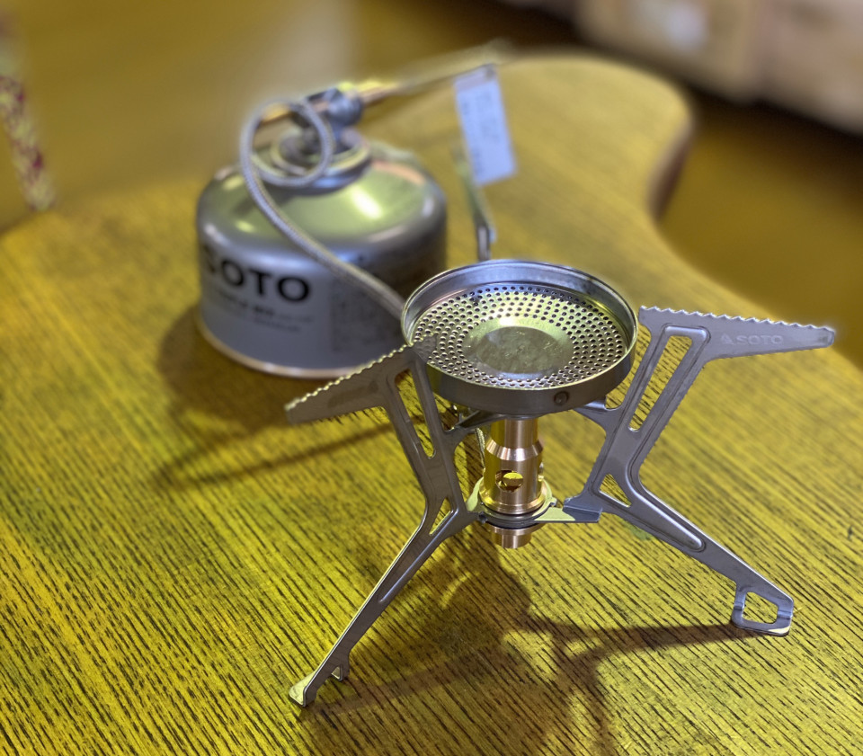 Soto 分離式ガスバーナーの新たな主役が登場 Outing Products Elk Soto 分離式ガスバーナーの新たな主役が登場 Outing Products Elk