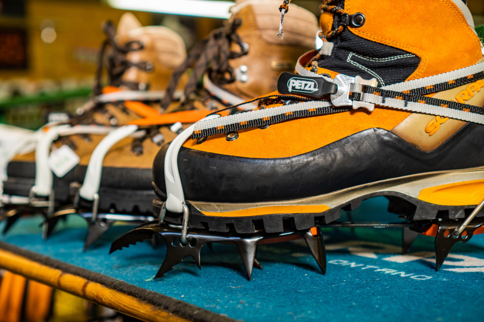最も丈夫で耐久性に優れたgore Tex Pro ハードシェル 最高峰の進化 Outing Products Elk