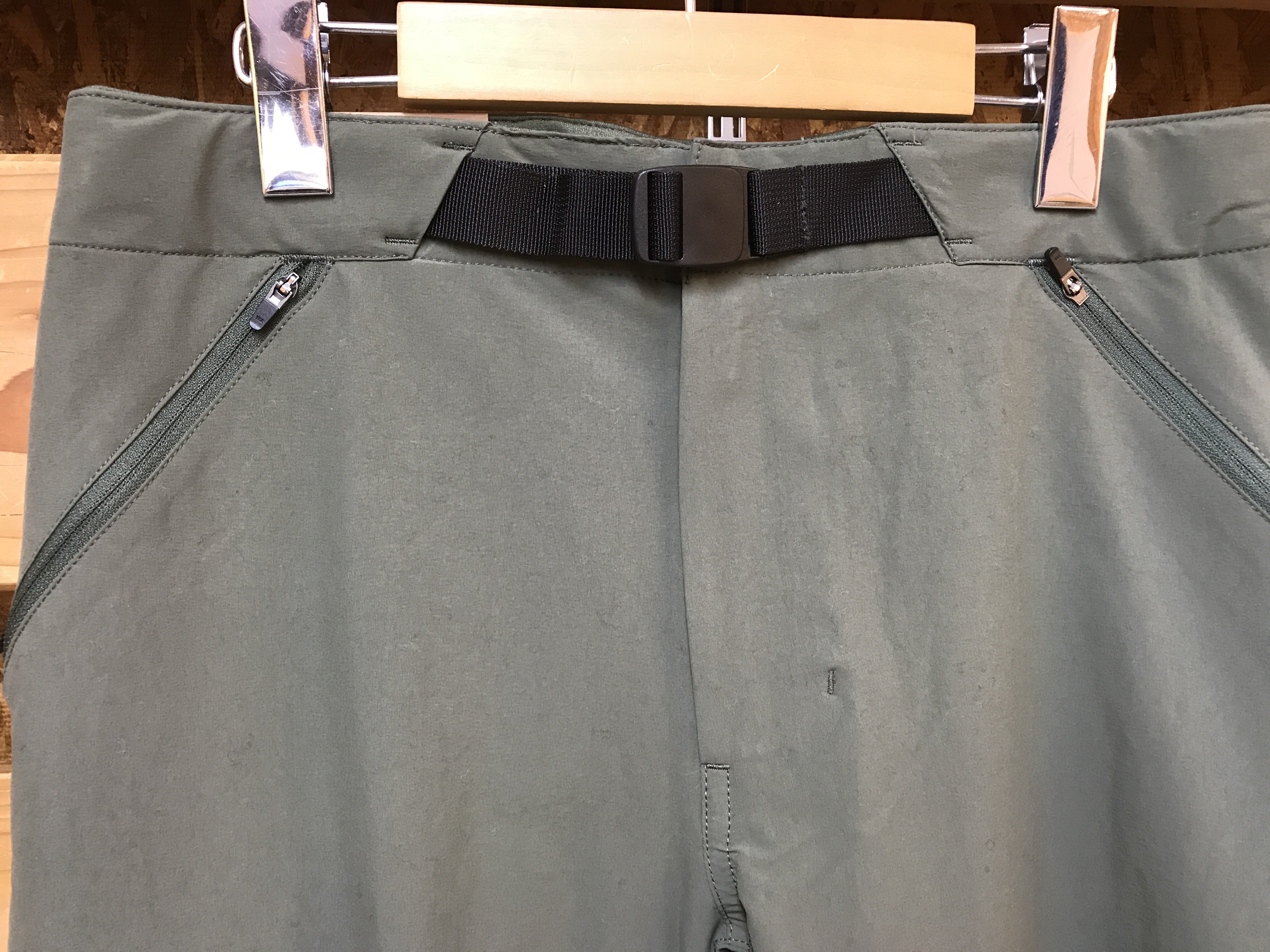 patagonia】トレッキングに重点を置いたパタゴニアのパンツ