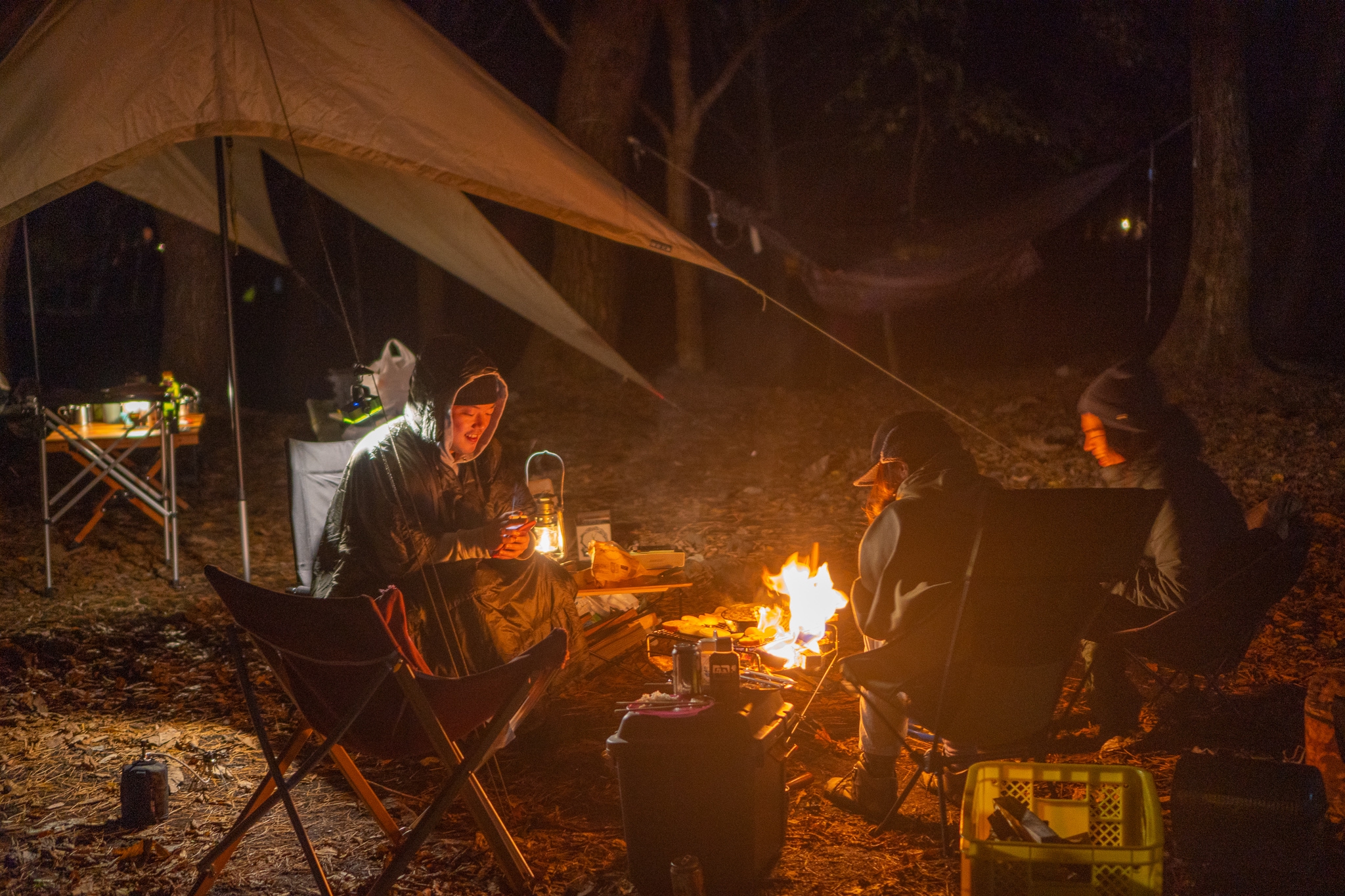 BUSHMEN travelgear】日本上陸間もない、大注目の軽量ハンモック ...