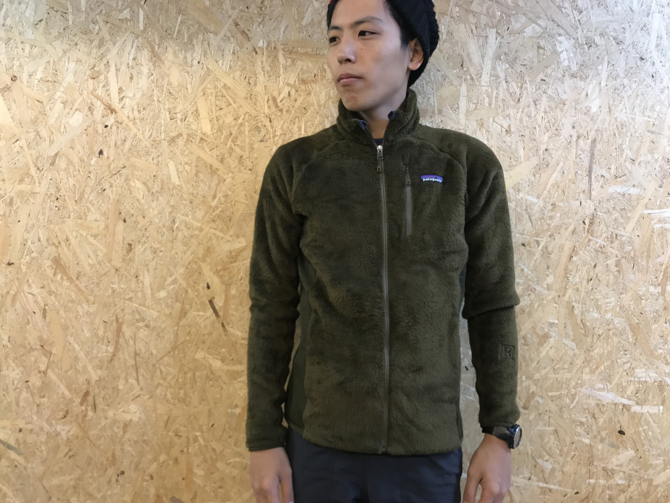 Patagonia 名作フリースが着やすいフィット感になりました Outing Products Elk