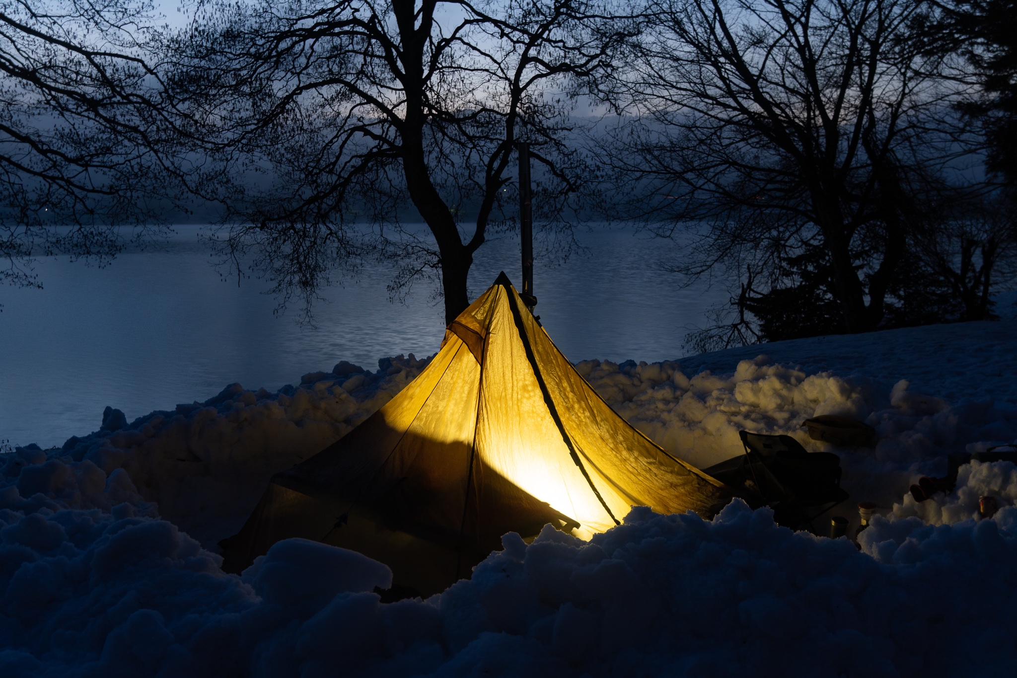 SEEK OUTSIDE】冒険家によってつくられた超軽量テント SEEK OUTSIDE】冒険家によってつくられた超軽量テント