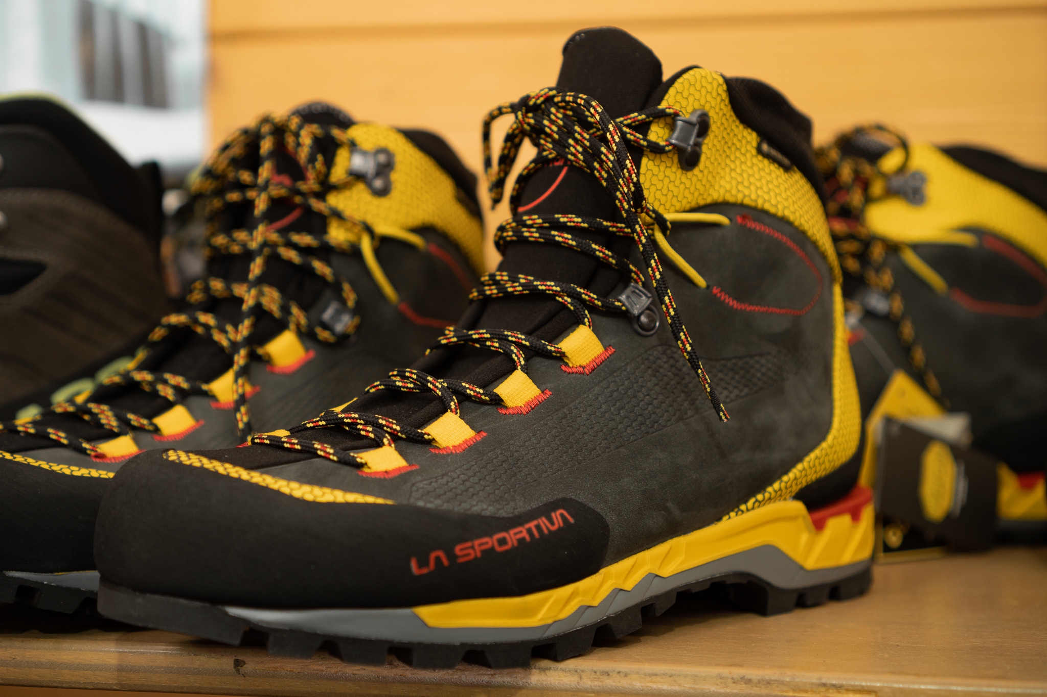 【LaSportiva】超軽快！スポルティバから走れるトレッキング