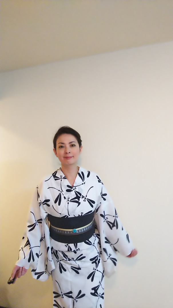 涼しい浴衣と帯の素材とモチーフや柄の 季節先取り という考え方について きもの伝道師 貴楽 Kiraku 栗原貴子 涼しい浴衣と帯の素材とモチーフや柄の 季節先取り という考え方について きもの伝道師 貴楽 Kiraku 栗原貴子