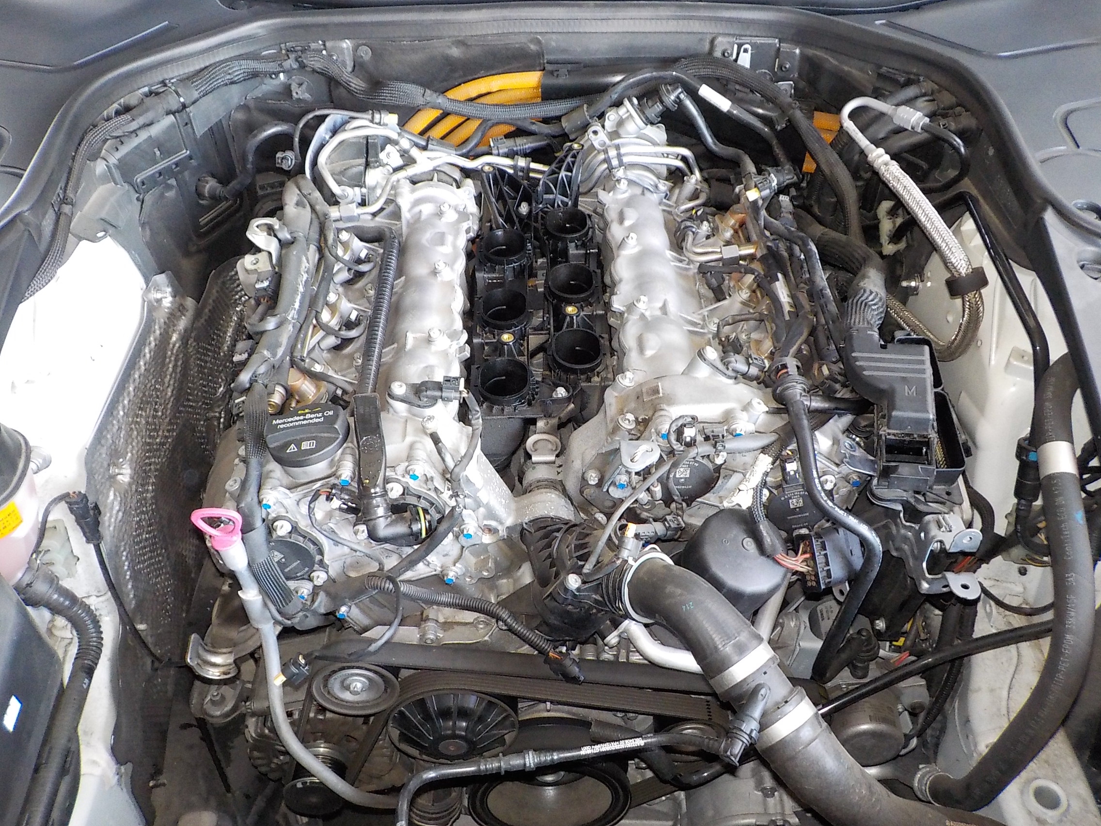 ベンツS400h (W222)エンジンチェックランプ点灯修理 ベンツS400h (W222)エンジンチェックランプ点灯修理