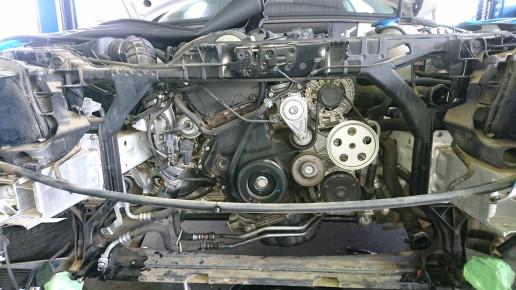 アウディa5 ８ｔ エンジンオイル漏れ修理 ｂｏｓｃｈエアコンシステム施工 有限会社 皆川自動車 公式hp