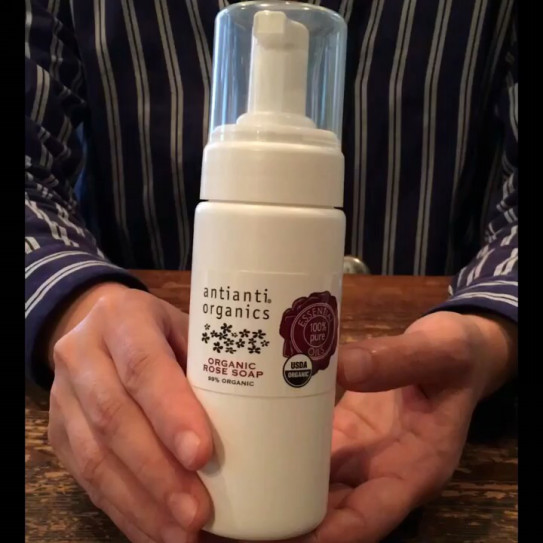 贅沢ローズの泡洗顔 Antianti 青山本店便り