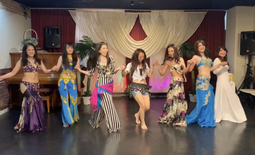 次の課題は15分のShow | 香川で習えるベリーダンス/Belly Dance Studio 次の課題は15分のShow | 香川で習えるベリーダンス/Belly Dance Studio