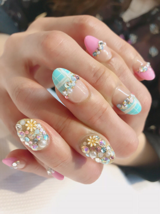 春カラーゴージャスネイル パラジェル登録サロンbless Nail銀座 Bless Nail Ginza