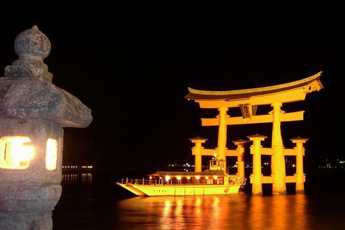 ナイトクルーズ 御笠丸 | レンタルきもの みやじま小町【公式】～世界