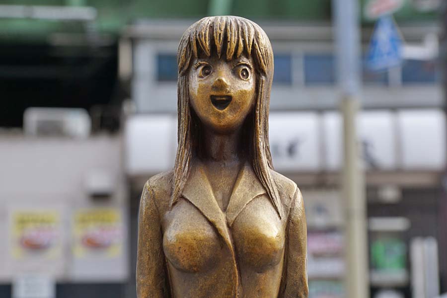 薔薇と麗子像 | Statue of Rose and Reiko | かつしかあつめ ブログ