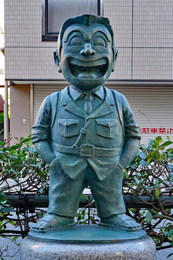 ワハハ両さん像 | Statue of WAHAHA Ryo-san | かつしかあつめ ブログ