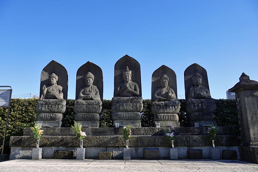 五智如来石像 | Stone statue of five dhyani buddhas | かつしかあつめ ブログ - Blog of ...