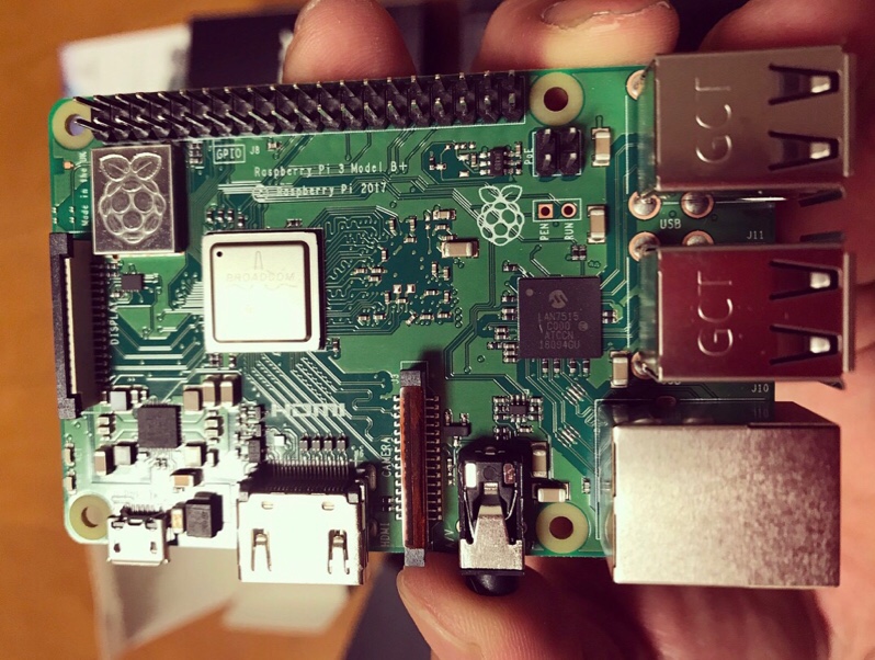 Raspberry Pi 3 Model b+ | NAHKI Blog