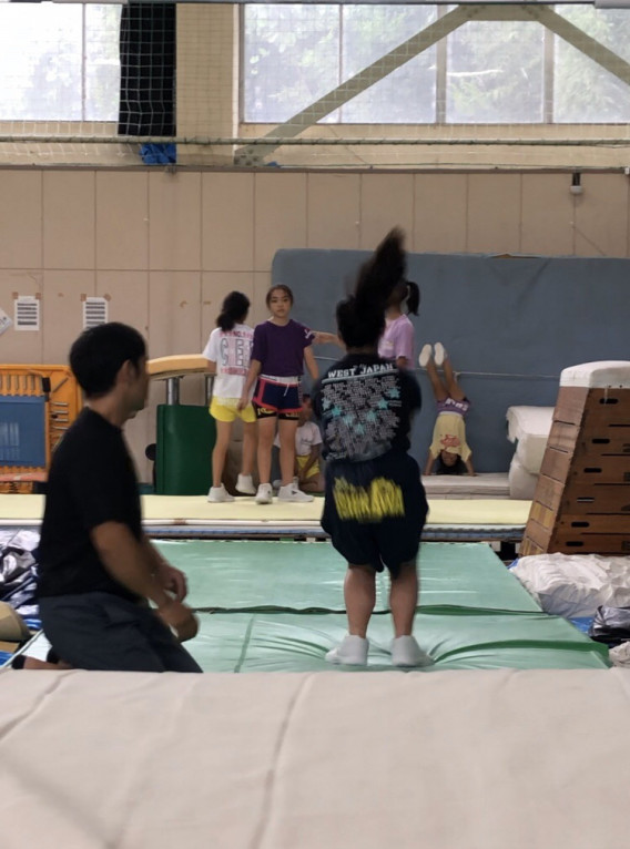 バク転 バク宙 金沢チアリーディングジュニアチーム Golden Eagles