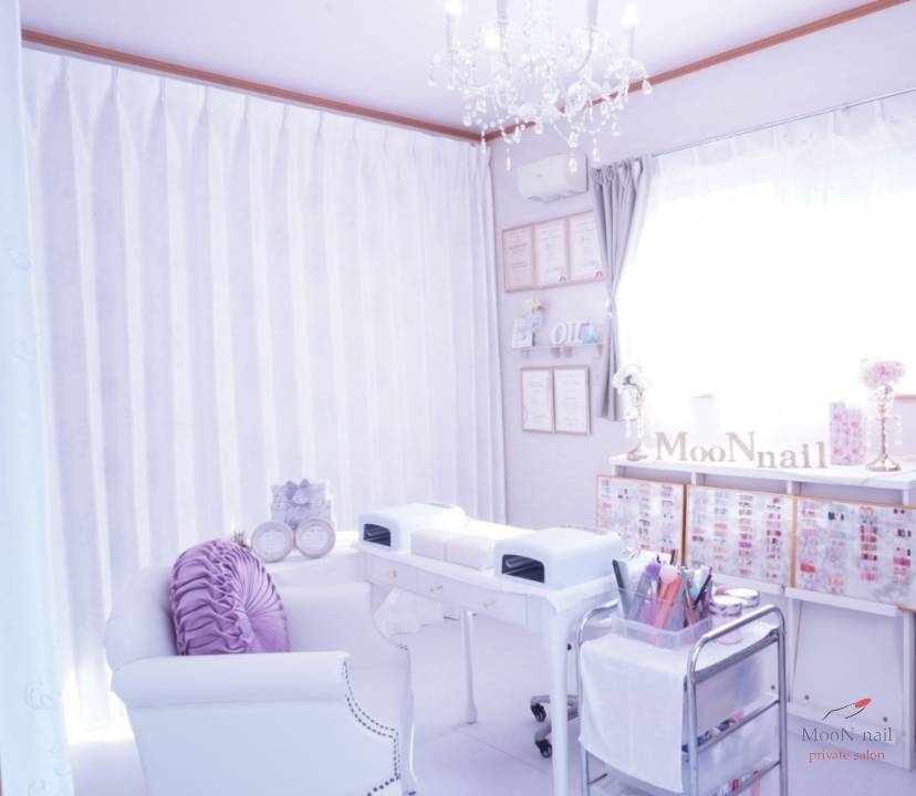 ムーンネイルMooNnailの外観