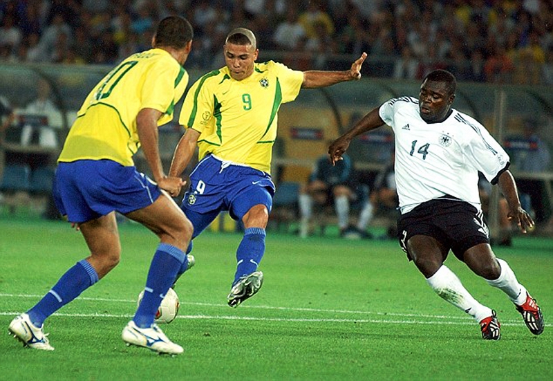 世界有名な 2002年 日韓ワールドカップ ブラジル代表 リバウド ...
