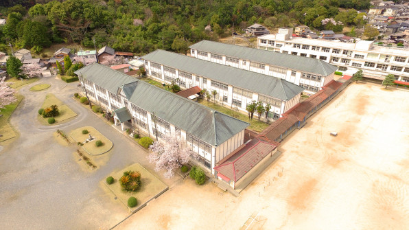 西脇小学校改修プロジェクト 神戸大学 遠藤研究室 西脇小学校改修プロジェクト 神戸大学 遠藤研究室