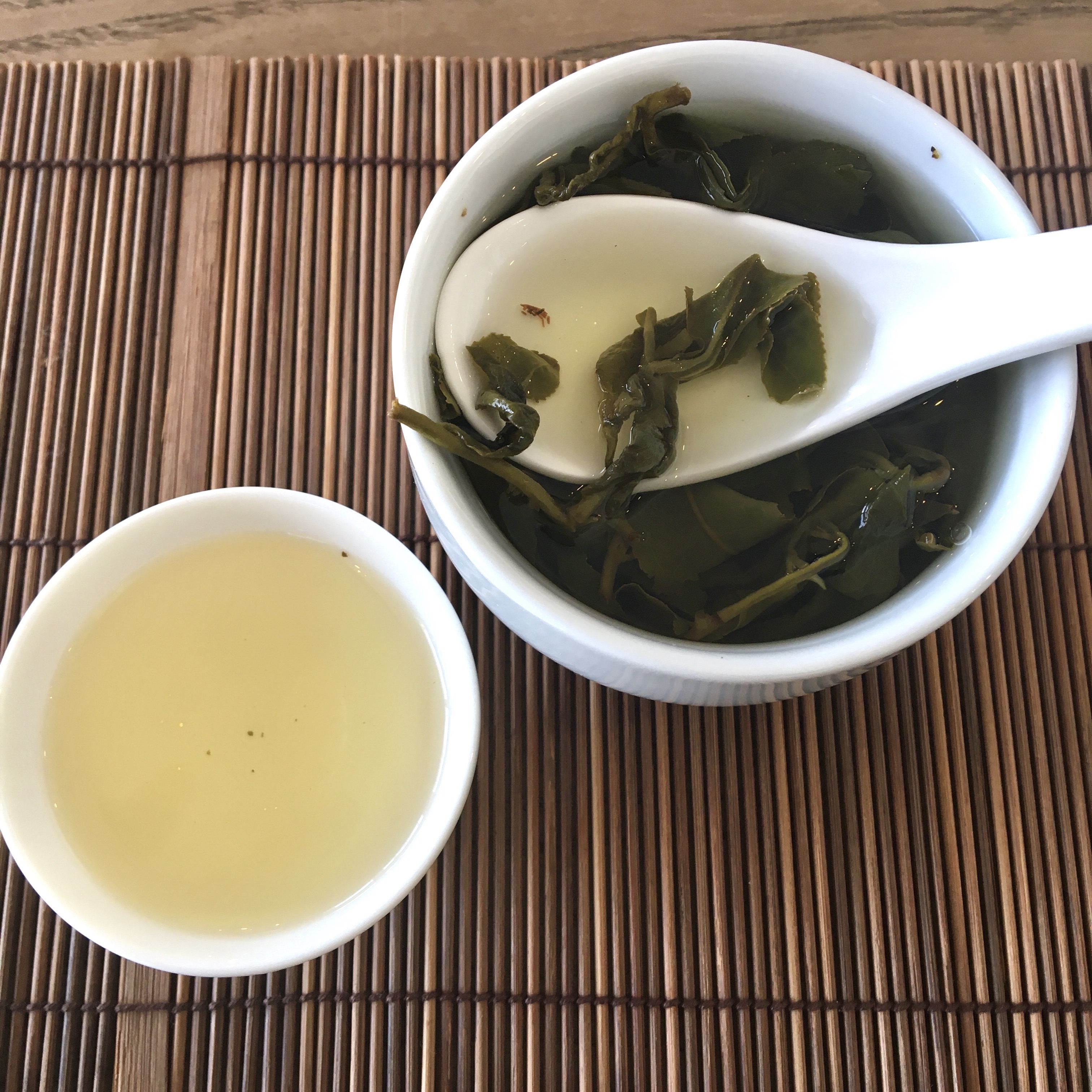 鹿谷郷からの贈り物｜紅水醇香 | weiren tea 維仁茶坊（ゆいじんちゃぼう）