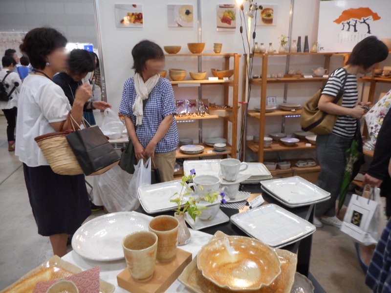 陶磁器 多治見市陶磁器意匠研究所