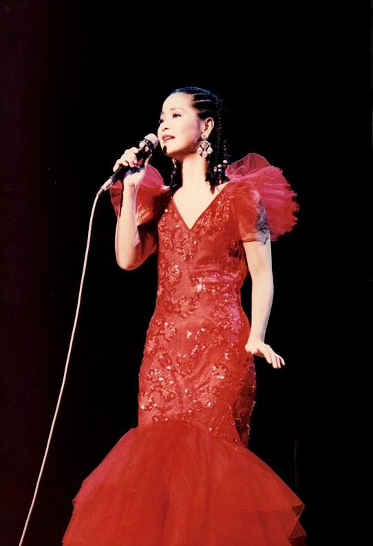 東京NHKホールコンサート（1985年） | On Teresa Teng