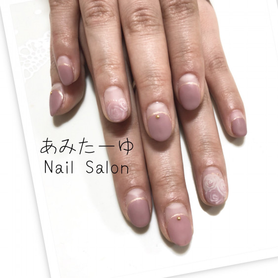 ローズフレンチネイル あみたーゆnailsalon