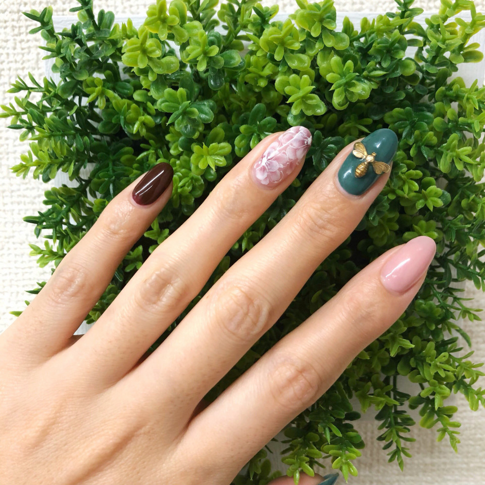 手荒れと私 Nailsalon Glaze