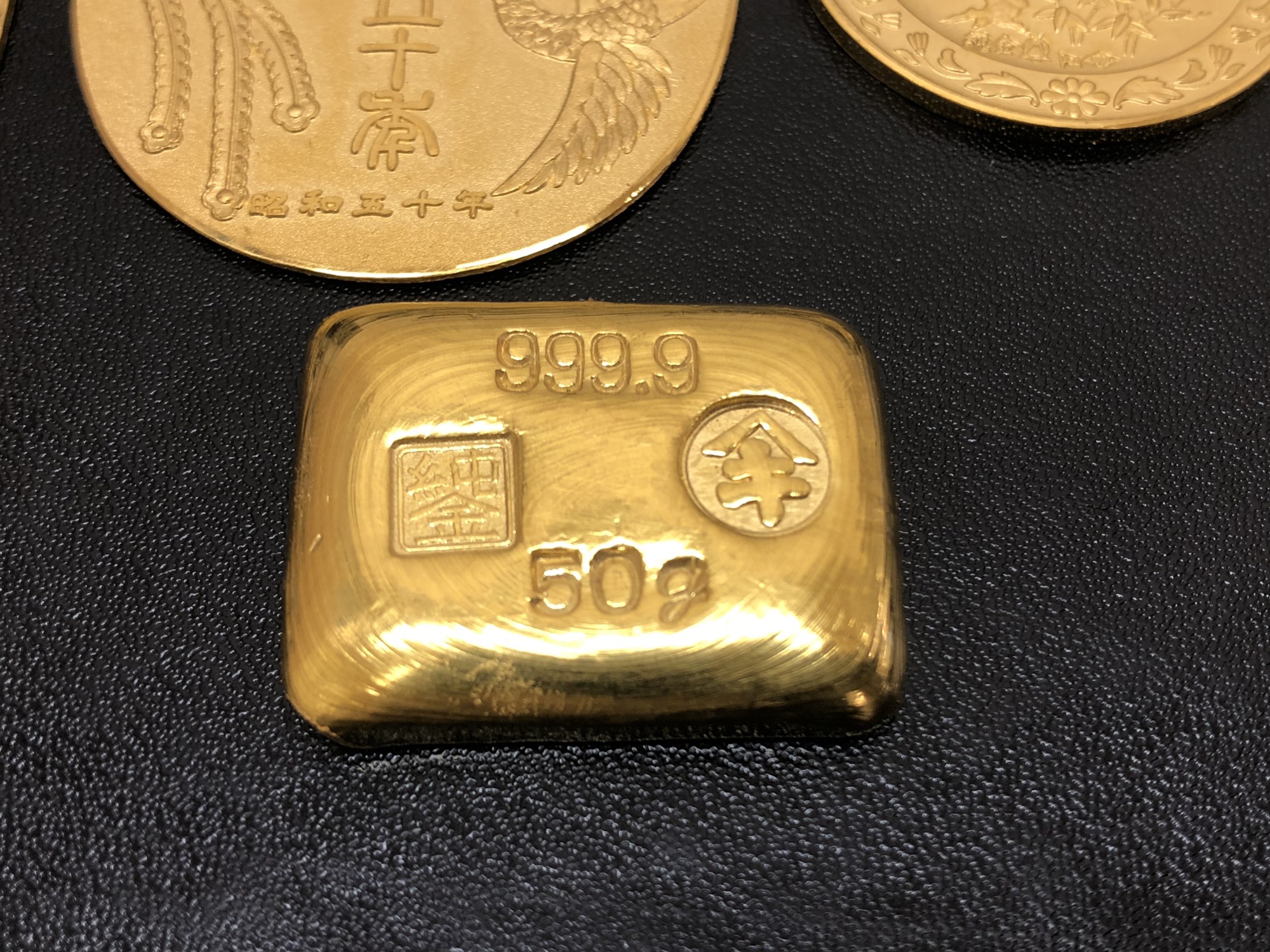 天皇陛下金婚式 祝賀純銀小判60g 管理番号12 記念メダル買取価格表 ｜