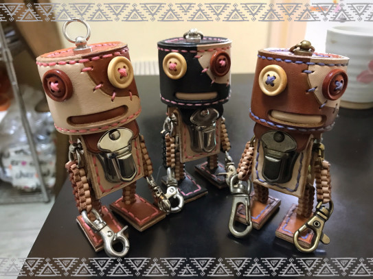 革ロボ コラボver 革楽屋 悠彩