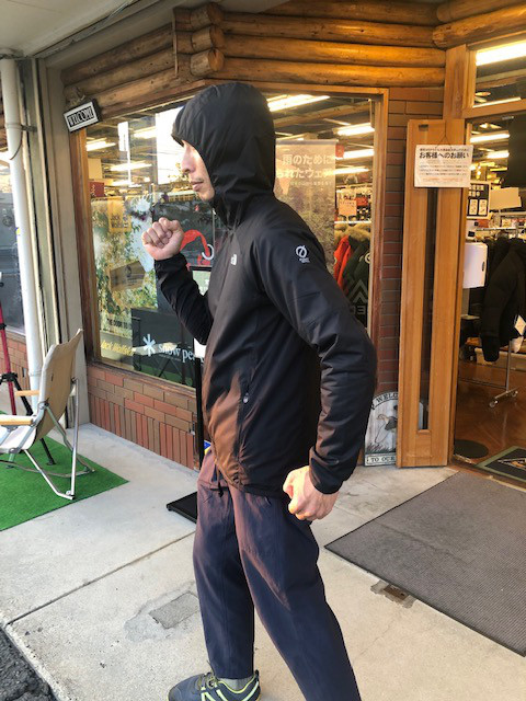 ノースフェイス ベントリックストレイルジャケット とまら