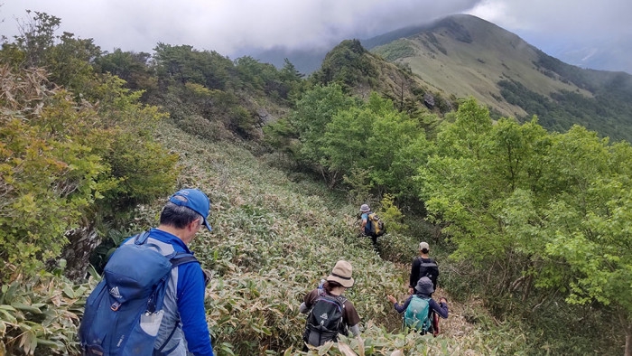 2023年3月～6月全5回開催！地元愛媛県の人気登山ガイド智さんと行く