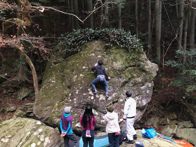 中止 21 5 30 日 開催 スタッフ多田と行くはじめての岩登り ボルダリング アウトドアーズ コンパス 最新ブログ