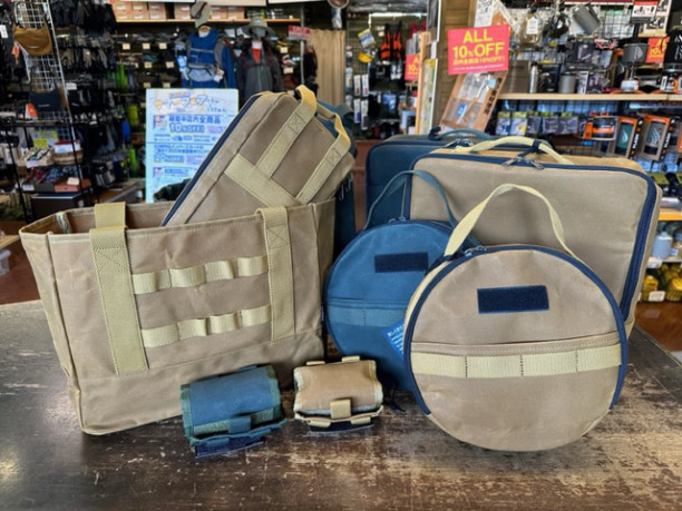 アソビト 待望の新作防水帆布ギアケースが続々入荷！キャンプバッグ 