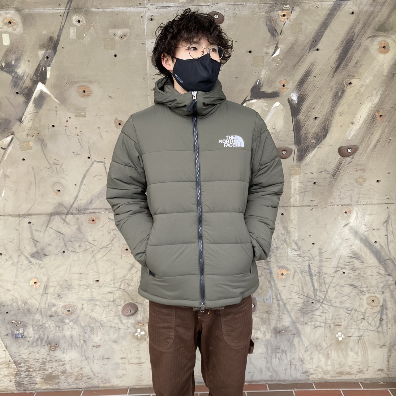 素材柄その他ノースフェイス トランゴパーカ M ニュートープ North Face