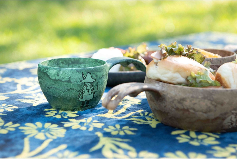 【色: レッド】KUPILKA(クピルカ) アウトドア キャンプ 食器 皿 木製