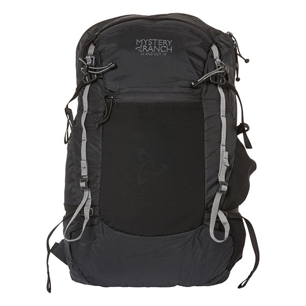 ミステリーランチ 日帰り登山にも使えちゃう定番サブザック イン ミステリーランチ 日帰り登山にも使えちゃう定番サブザック イン