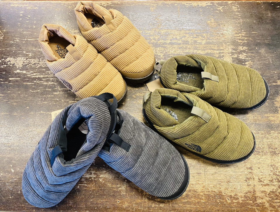 ザ・ノースフェイス 2022年秋冬新作 キャンプでも仕事でも室内でも  