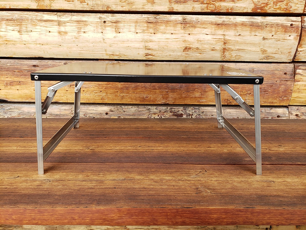 ジアイアンフィールドギア 焚き火のお供にGOOD！A4サイズのタフなミニ