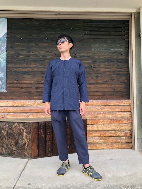 完売品 新品タグ付 リフレクティブロゴウインドクルーネック プルオーバー 黒 Ｌ more Octa zip Hood (W) | フルマークスストア-北欧アウトドア