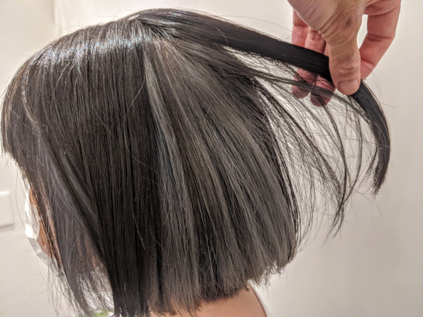 インナーカラー 千種区本山駅徒歩1分のヘアサロン Tie ティエ くせ毛をいかしたショート ボブが人気の美容室