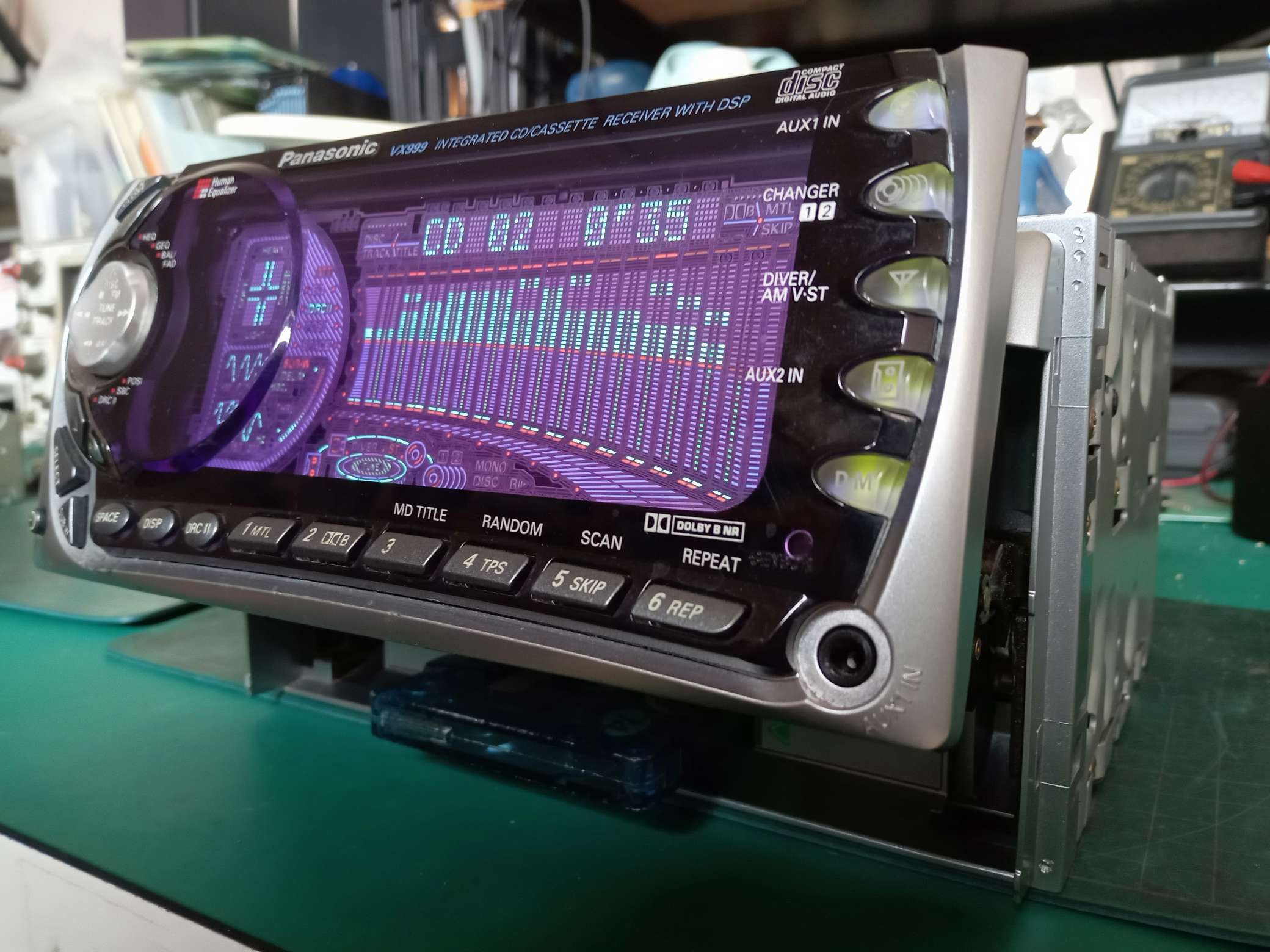 CQ-VX999D、故障、分解、修理。テープ再生不具合。茨城県からのご依頼