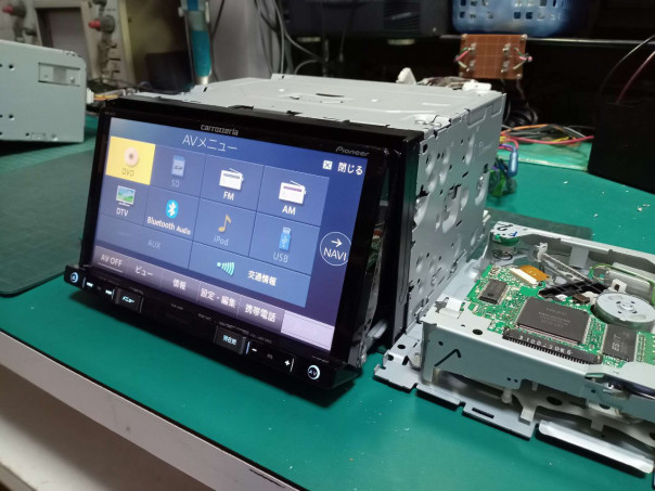 Pioneer AVIC-RZ77 カーナビゲーションシステム / 2015 