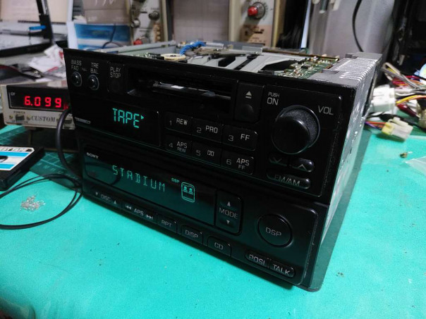 XDP-5N85W、RM-Z26SAS、故障、分解、修理。表示部薄い。照明不良。広島 