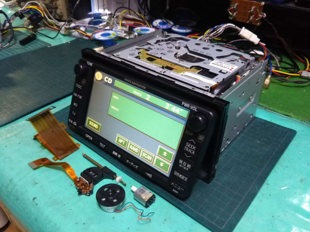 2770a101 故障 分解 修理 Cd再生しない トヨタ純正 ディスプレイオーディオ 埼玉県からのご依頼 カーオーディオ カーナビ修理専門店 ベストサウンド オーディオ事業部 サウンドシステムk 持ち込み取り付け 故障診断 分解修理の相談窓口
