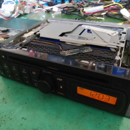修理 純正 スズキ マツダ ホンダ Gathers ダイハツ スバル クラリオン Clarion カーオーディオ カーナビ修理実績 ページ1 カーオーディオ カーナビ修理専門店 ベストサウンド オーディオ事業部 サウンドシステムk 持ち込み取り付け 故障診断 分解修理 修理 純正 スズキ マツダ ホンダ Gathers ダイハツ スバル クラリオン Clarion カーオーディオ カーナビ修理実績 ページ1 カーオーディオ カーナビ修理専門店 ベストサウンド オーディオ事業部 サウンドシステムk 持ち込み取り付け 故障診断 分解修理